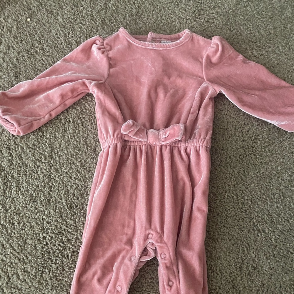 Baby jump suit